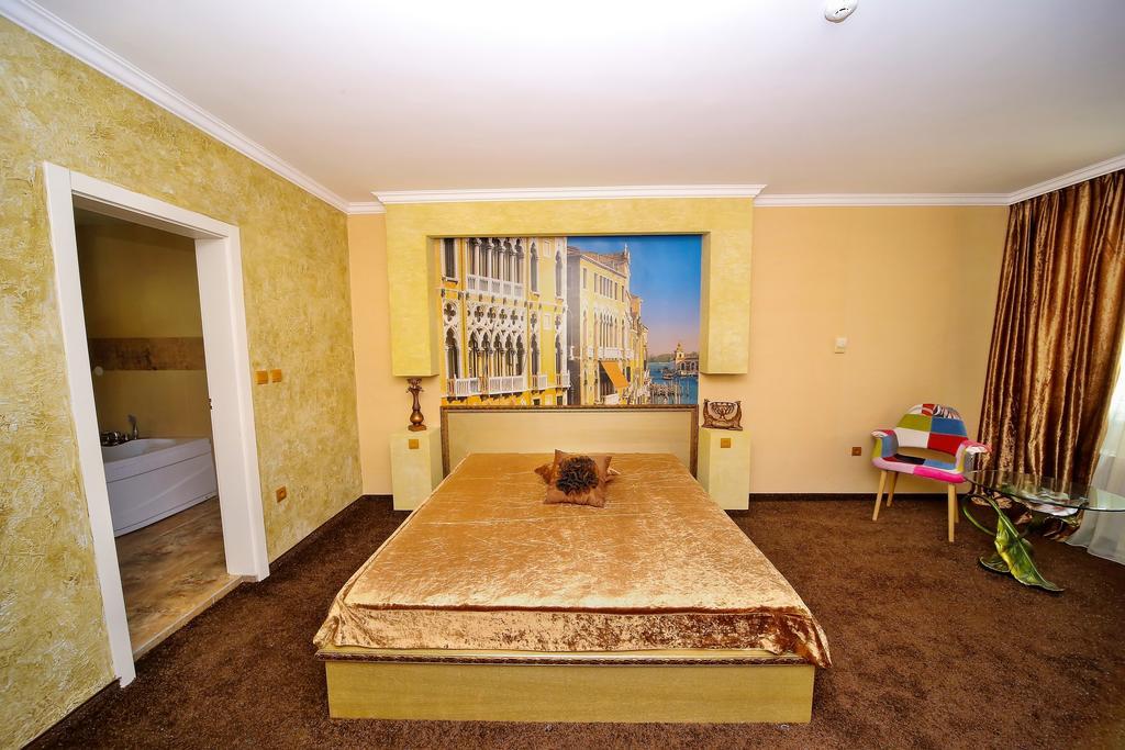 Бутиков Хотел History Haskovo Quarto foto